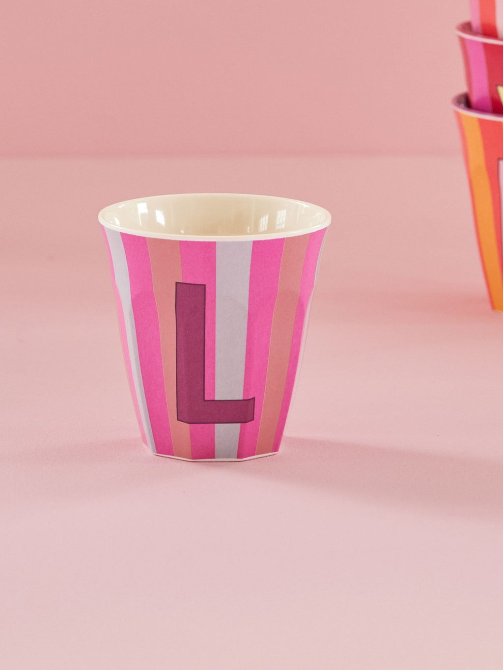 Buchstabenbecher-rosa gestreift