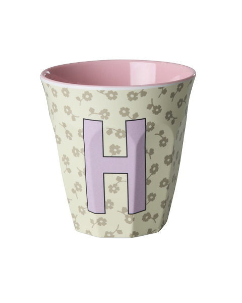 Buchstabenbecher Blumen