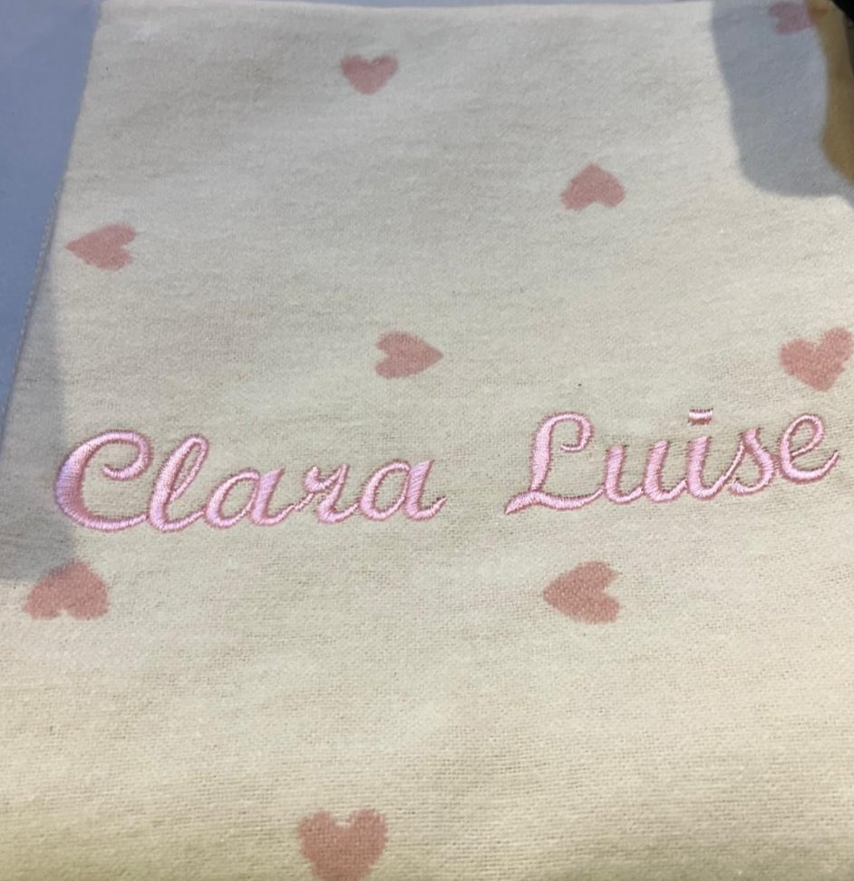 JUWEL Babydecke grau oder rosa “Herzen allover"